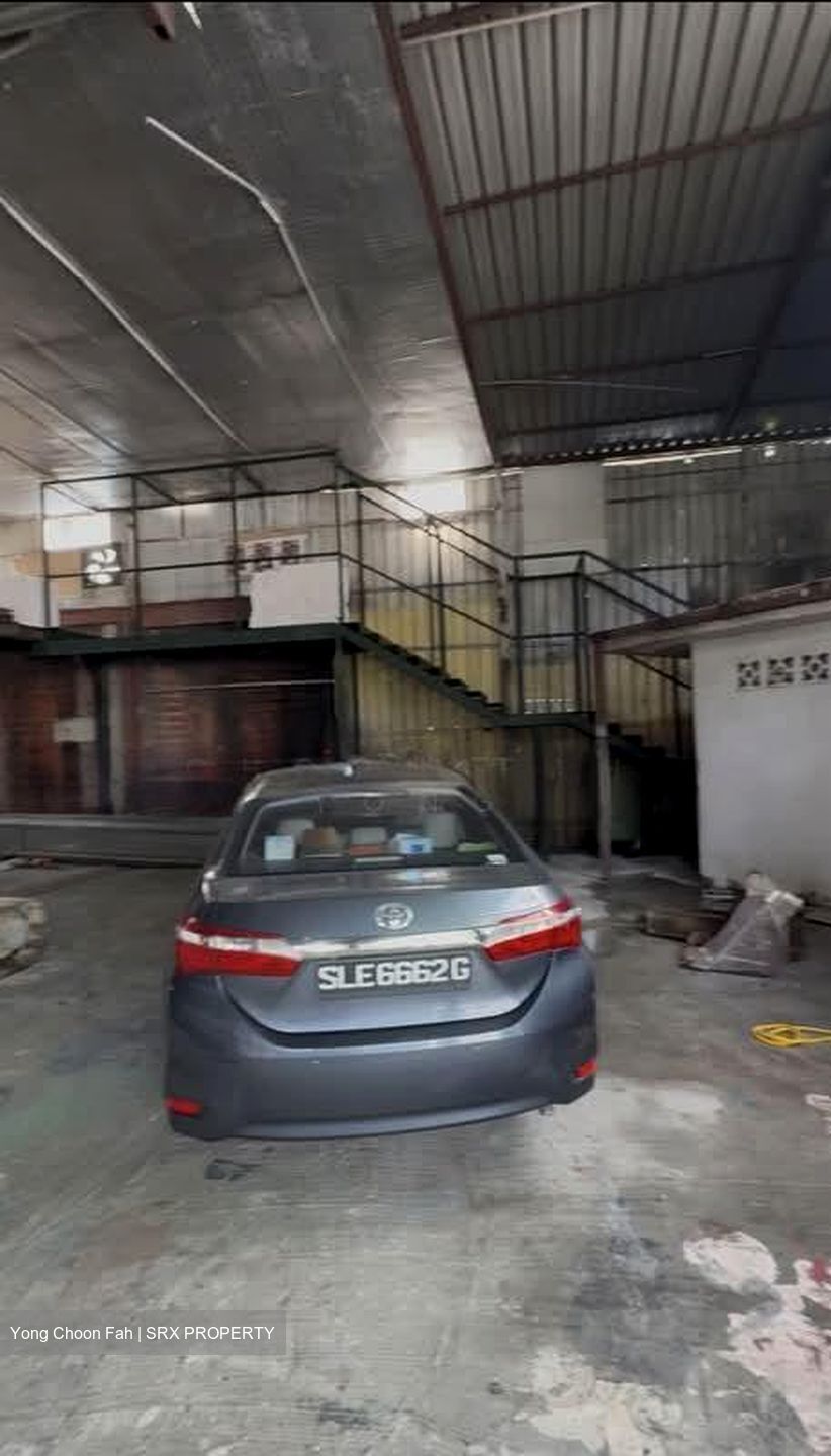 Jalan Mesin (D13), Factory #583379031